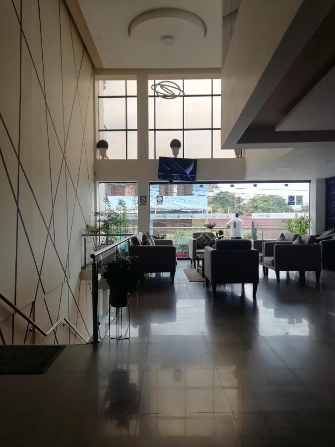 Murano Hotel مويوبامبا المظهر الخارجي الصورة
