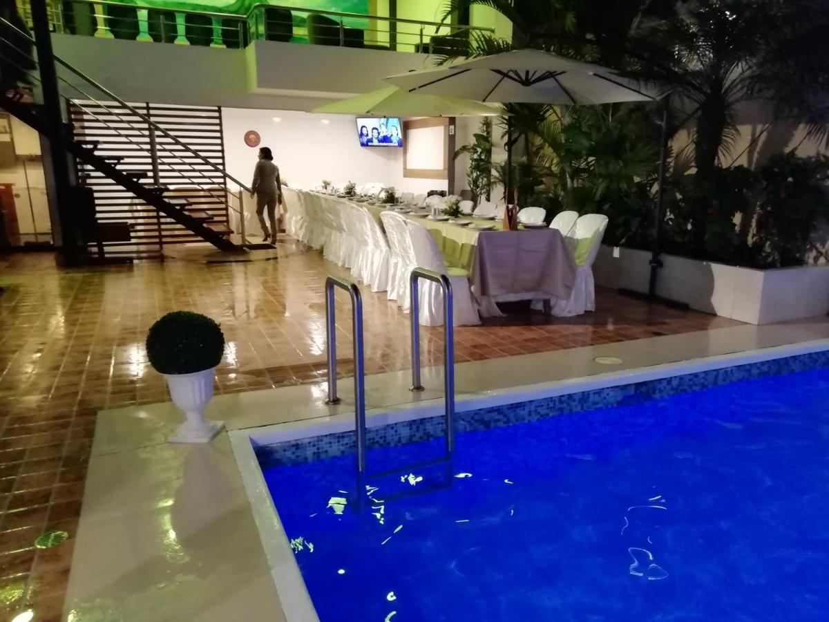 Murano Hotel مويوبامبا المظهر الخارجي الصورة