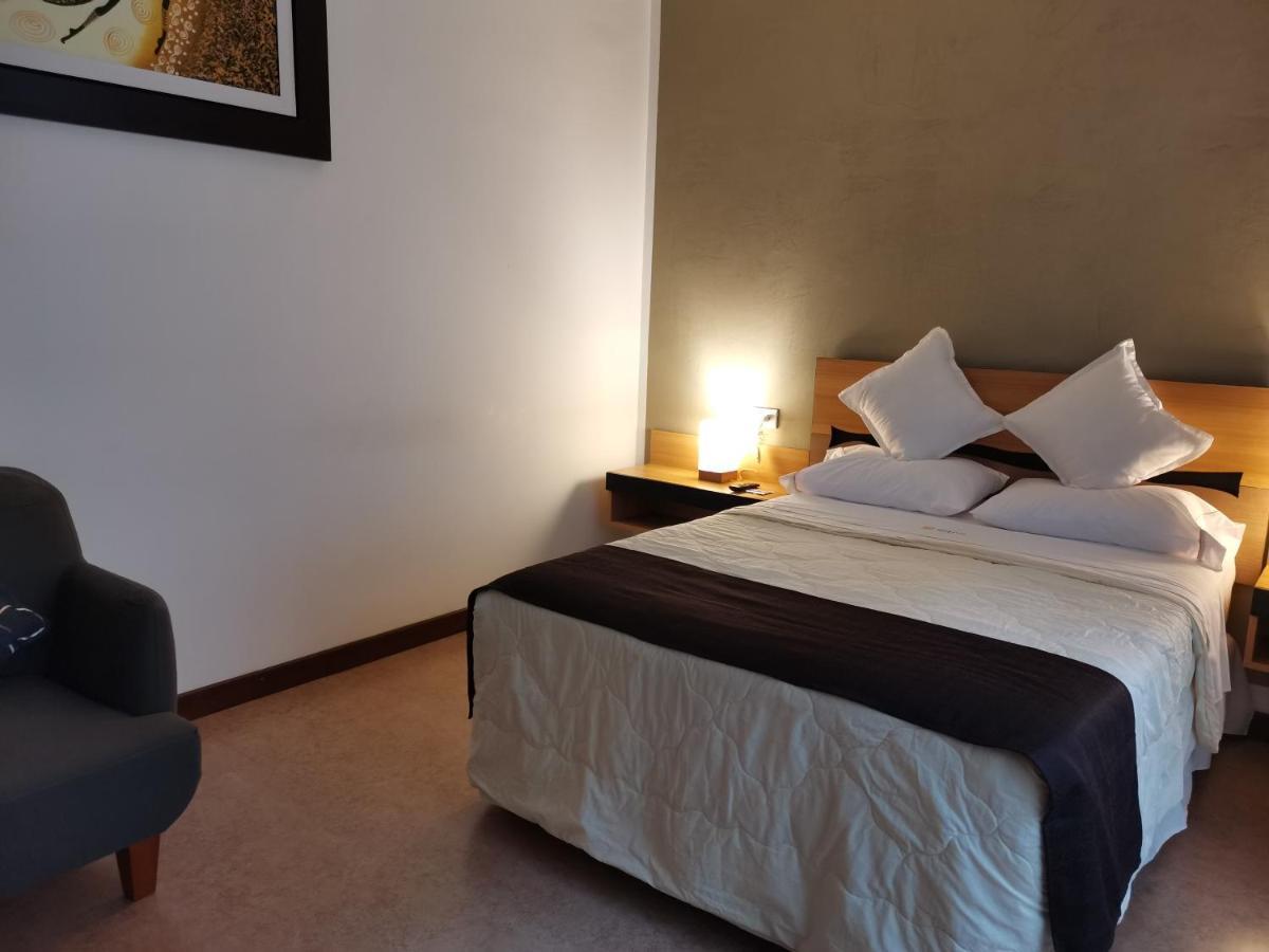Murano Hotel مويوبامبا المظهر الخارجي الصورة