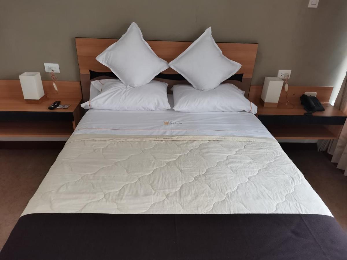 Murano Hotel مويوبامبا المظهر الخارجي الصورة